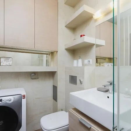 Obopolna Cracow By Renters Appartement *